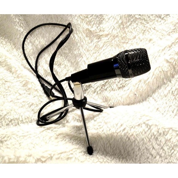 FIFINE Technology Black USB Microphone Plug & Play Recording Podcasting Mic - Picture 1 of 6